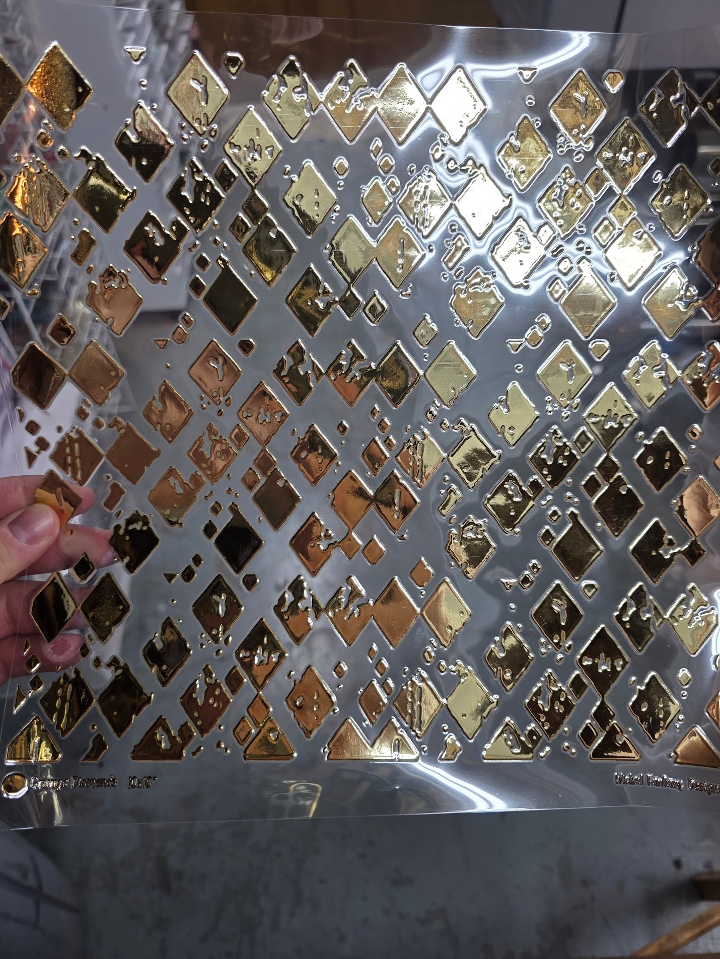 UVDTF Metallic Champagne Grunge Diamonds 11"x11"