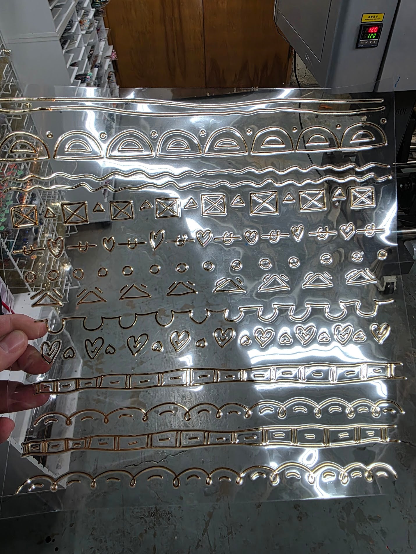 UVDTF Metallic Champagne Doodles 11"x11"
