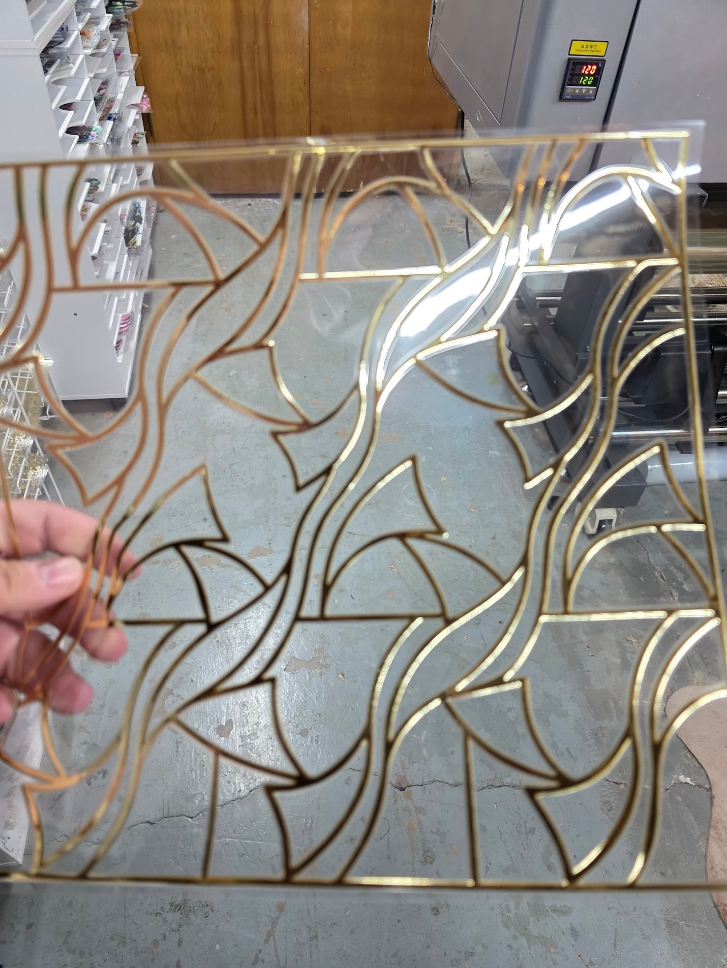 UVDTF Metallic Champagne Swirls 11"x11"
