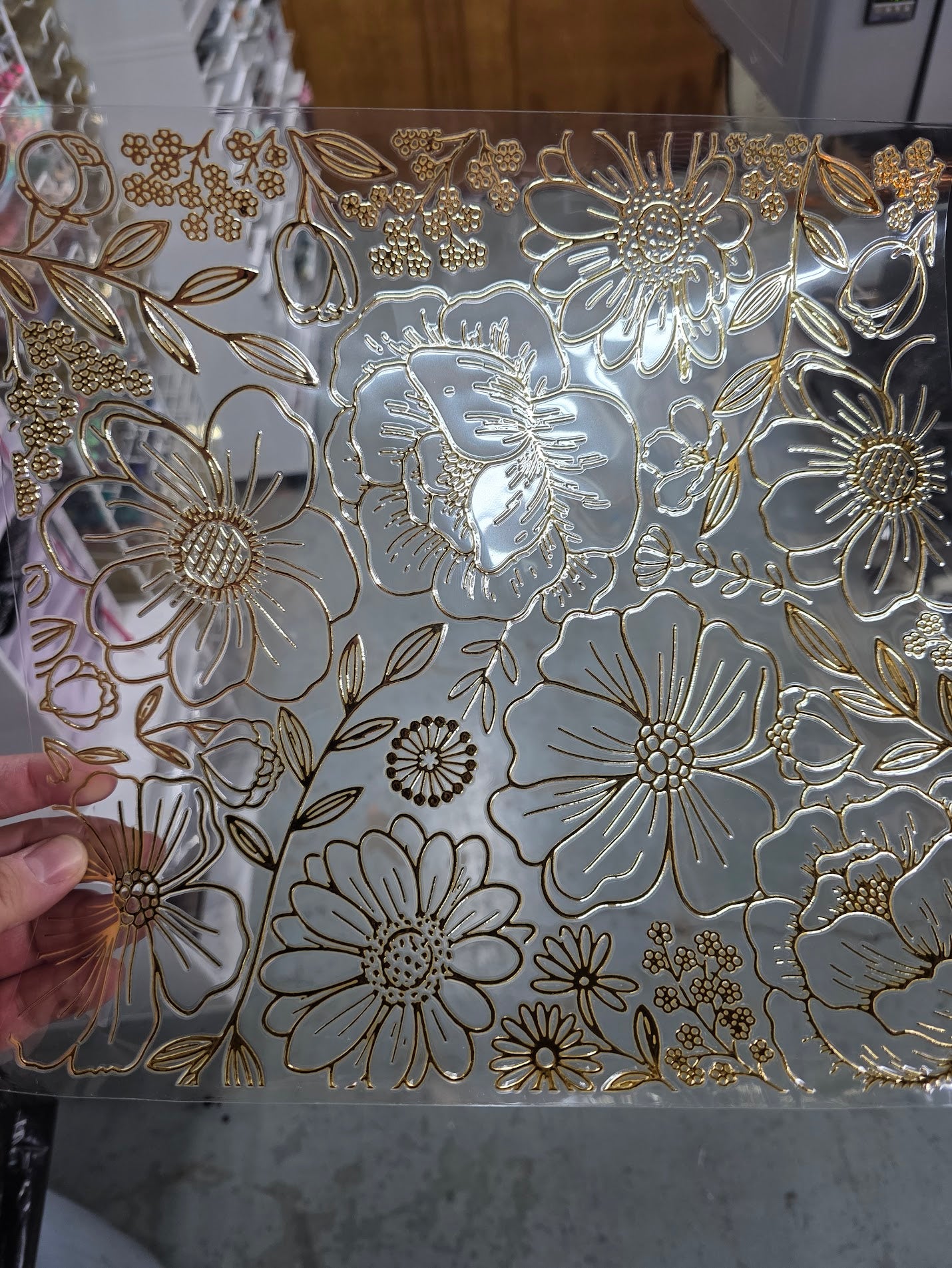 UVDTF Metallic Champagne Posies 11"x11"