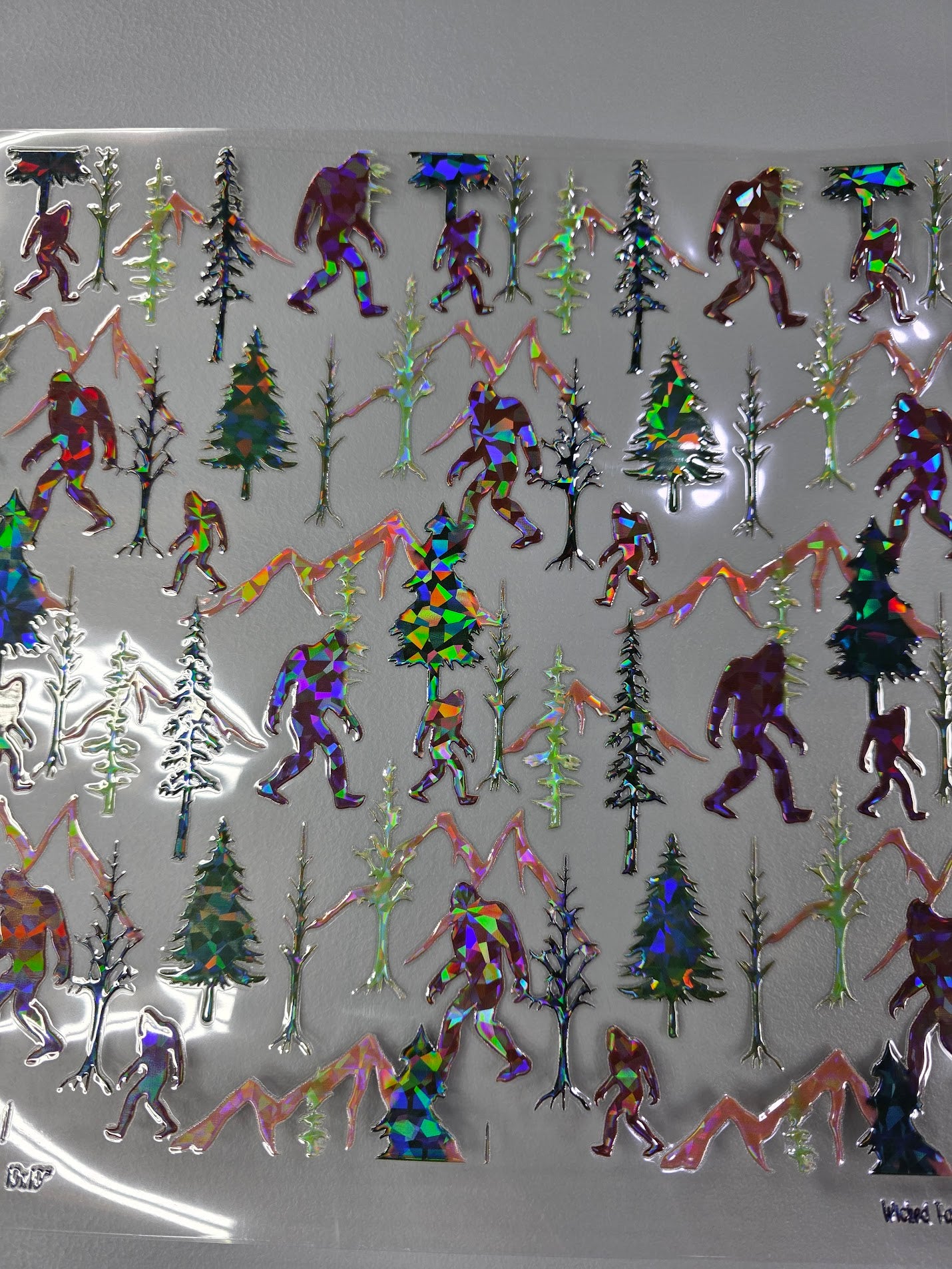 UVDTF Shattered Holographic Sasquatch 11x11"