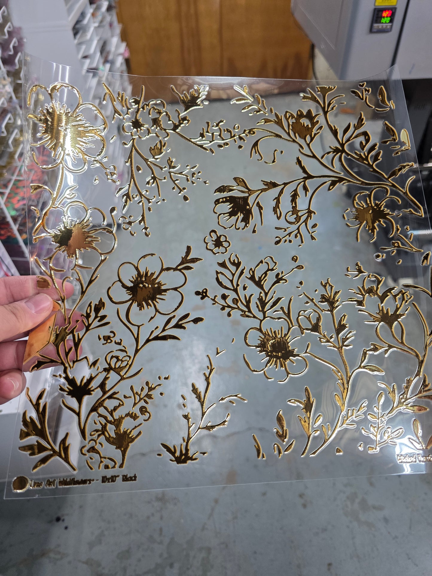 UVDTF Metallic Champagne Wildflowers 11"x11"