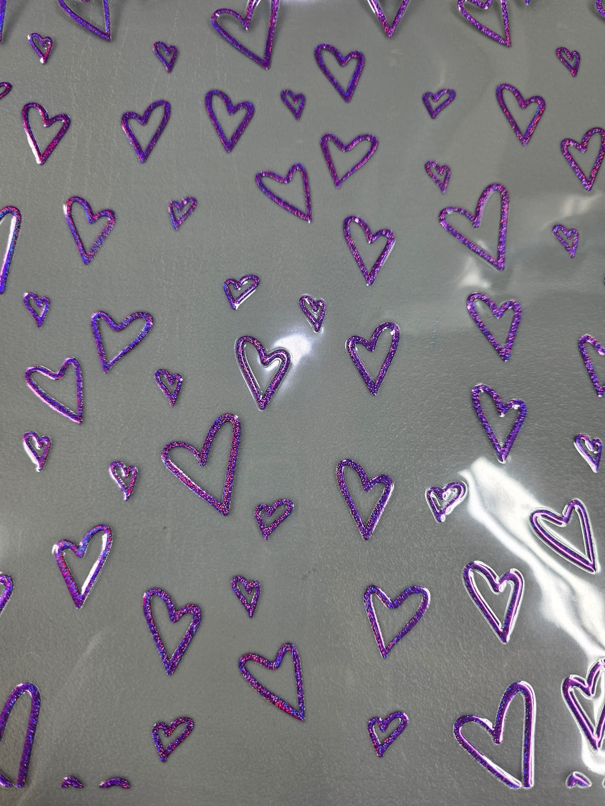 UVDTF Prism Purple Holographic Heart Sketches 11x11"