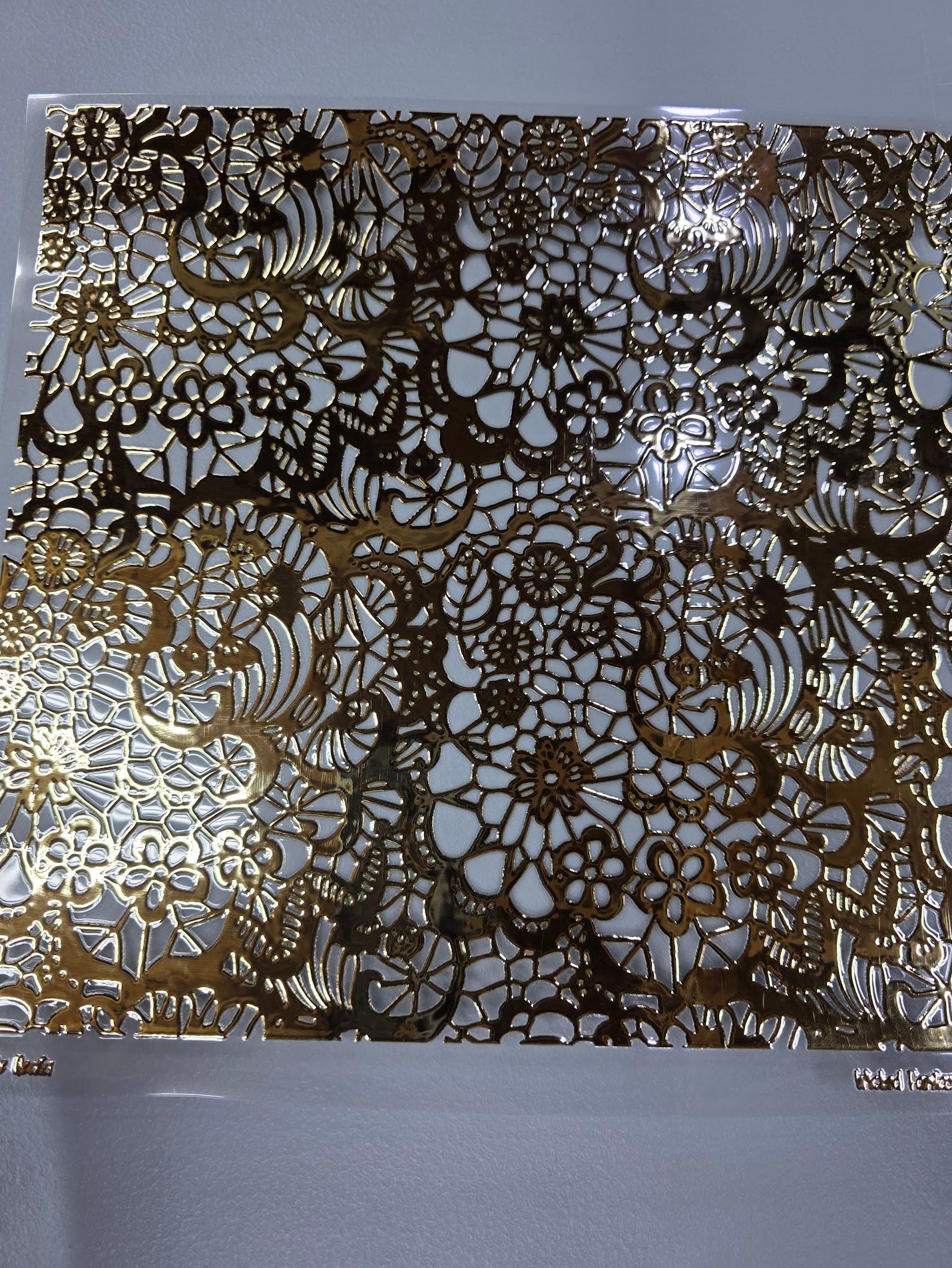 UVDTF Champagne Metallic Lace Reata 11"x11"
