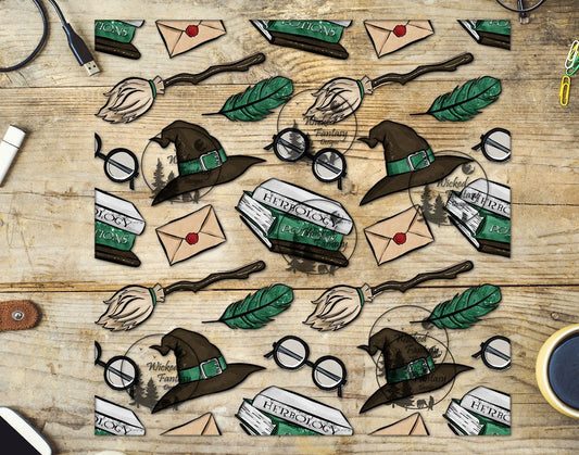 UVDTF Green Wizard Hat and Glasses 20oz 30oz 10x10"