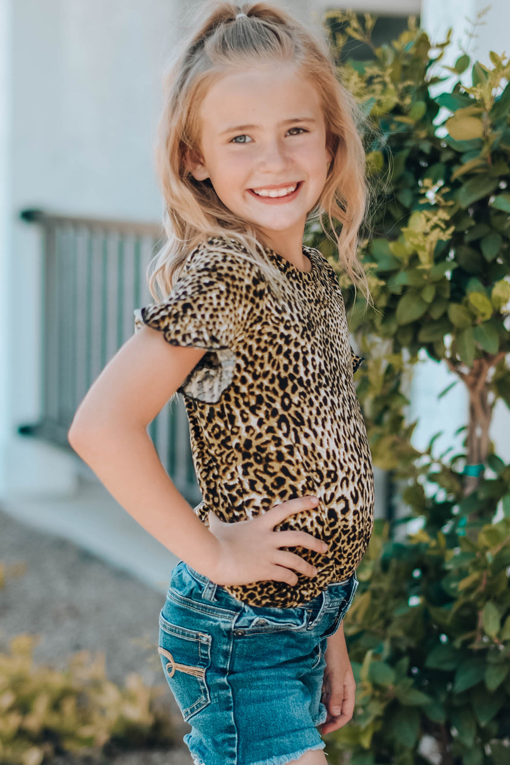 Girls Leopard Short Flounce Sleeve Tee